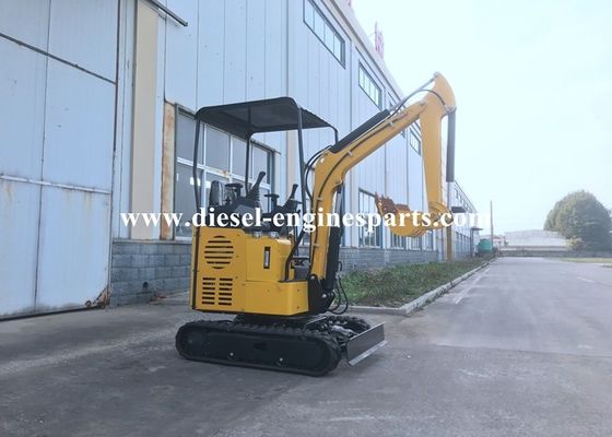 Hydraulic Mini Excavator FM-17 Crawler Diesel Engine 1700kg
