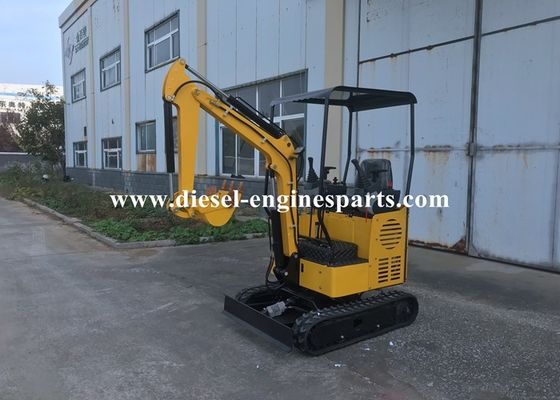 Hydraulic Mini Excavator FM-17 Crawler Diesel Engine 1700kg